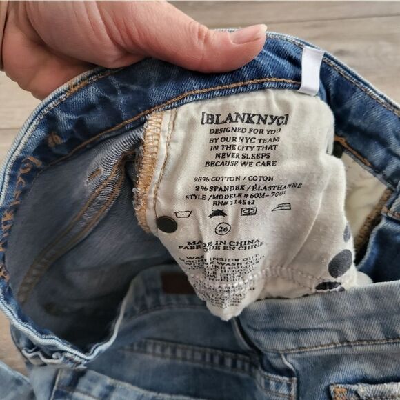 Blank NYC crop jeans size 26 light blue - Picture 9 of 14
